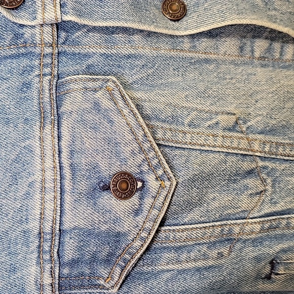 1980's Retro Levi's denim trucker‎ jacket 42R - Picture 7 of 8